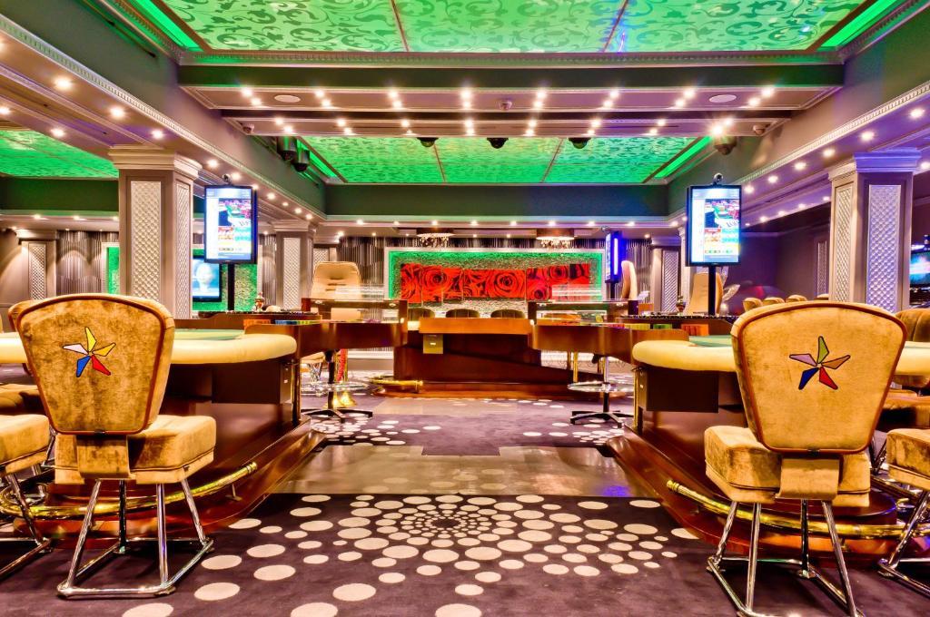 Savannah Hotel & Casino Paramaribo Exteriör bild